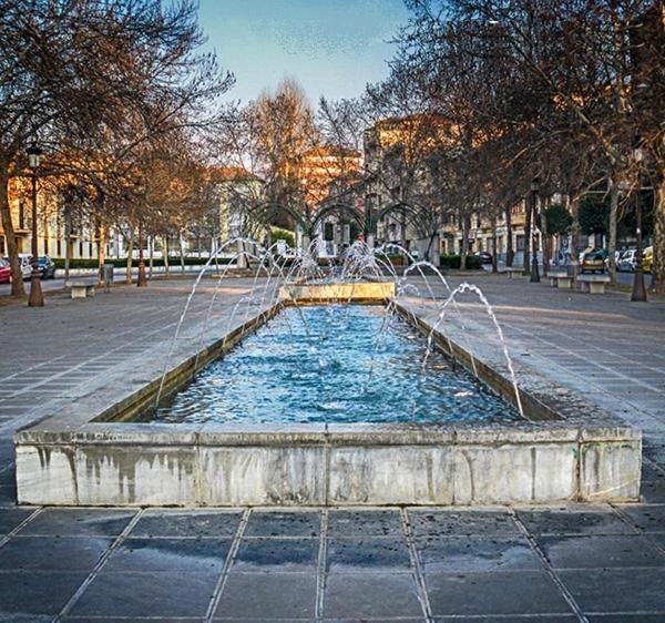 Duque De Galatino Centro De *